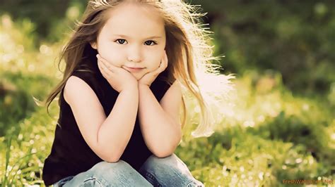 Cool and stylish profile pictures for girls 2016-2017 ...