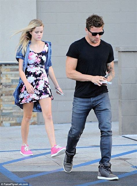Ryan Phillippe Gets Mistaken For His Daughter S Brother Reese Witherspoon Daughter Reese