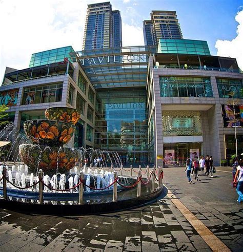 Pavilion kuala lumpur is a premiere shopping destination located in central bukit bintang area. Pavilion - Kuala Lumpur