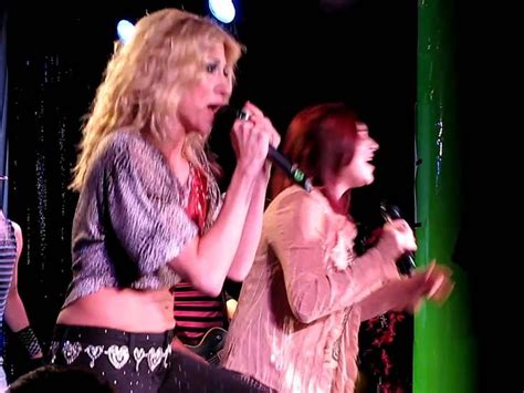 DEBBIE GIBSON And TIFFANY Don T Stop Believing CANAL ROOM NYC January Debbie Gibson