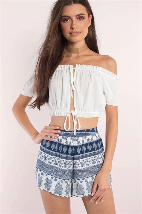 Shrug it off with the trendiest boho off the shoulder tops in long sleeve or short sleeve & more + 50% off your 1st order! Cute Red Top - Off Shoulder Top - Red Top - Red Crop Top ...