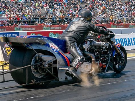 Street tire nitrous harley breaks world record. Jay Turner Wins First Race With New Supercharged "Lucky 7 ...