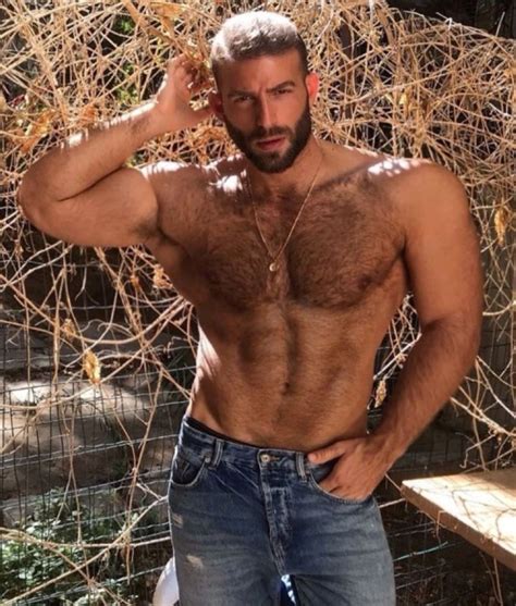 Pin By Double Flash Gordon On Poilu Hairy Man Sexy Bearded Men Hairy Muscle Men Hairy