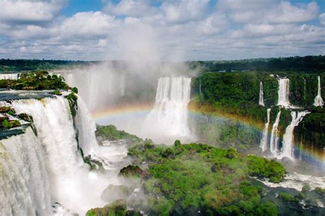 Mal ungefähr die schönheit und gigantische ausdehnung dieser wasserfälle. Brasilien | 3 Tage Naturbaustein: Naturspektakel Iguazu ...