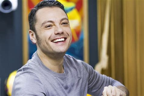 La Differenza Tra Me E Te Tiziano Ferro Testo Significato