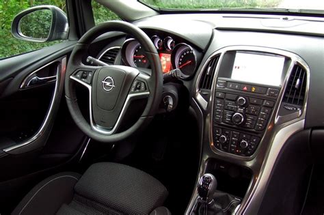 2011 opel astra 1.4 turbo pov test drive всем привет!!!=) techworld chiptuning einbau und leistungsmessung in einen 2013er opel astra j 1,4 turbo sports tourer mit. Test Opel Astra Sports Tourer 1.4 Turbo Sport - Rijtesten ...