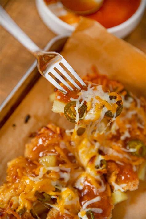 This is the master race of dominos pizza. Dominos Spicy Jalapeno Pineapple Chicken Copycat made with ...