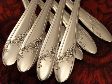 oneida plate tudor flatware silverware silver queen bess ii antique plated cutlery pattern 1946 silverplate spoon service community stainless plates