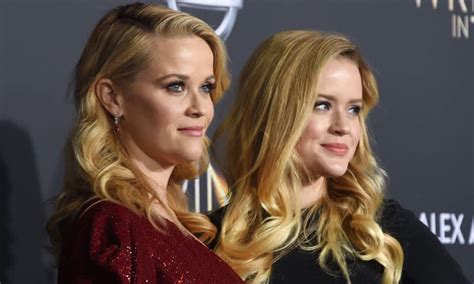 reese witherspoon loves ‘being mistaken for her daughter ava