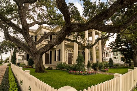 Galveston Historic Homes Tour Returns Houstonia Magazine