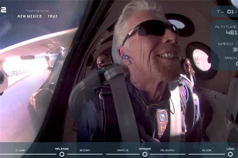 Richard Bransons Virgin Galactic Gets 800m Lift Off From Space Flight