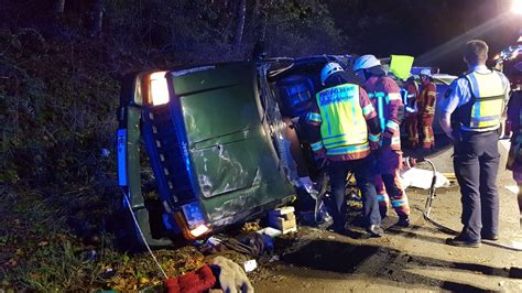 Mit unseren unfallnachrichten von gestern und heute erfahrt ihr alle wichtigen informationen zum geschehen. Gestern Abend in Höhe der Ausfahrt Velbert: Mann stirbt ...