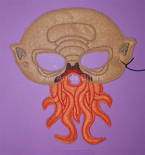 Ood Mask Doctor Who Inspired Ood Dr Who Doctor Who Doctor Inspiration
