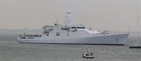 Ocean Going Patrol Vessel Hms Zeeland Royal Dutch Navy Pi Flickr