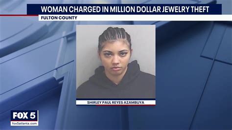 woman accused of stealing jewelry at the ends of dates turns herself in youtube