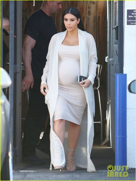 Pregnant Kim Kardashian Displays Baby Bump In Another Form Fitting