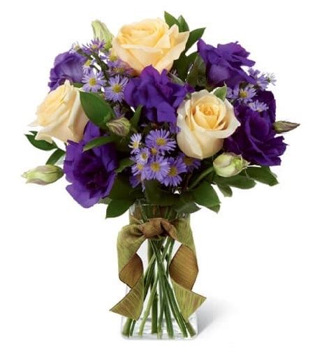 It is brilliant and radiant. FlowerWyz Wedding Anniversary Gifts | Anniversary Flowers ...