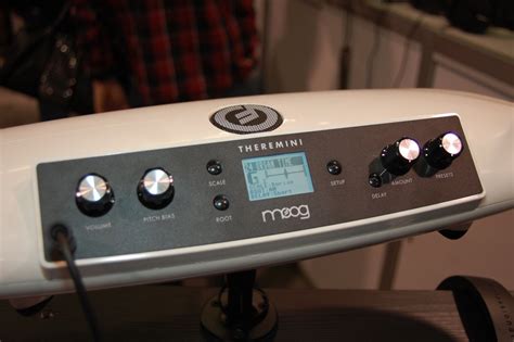 See Moogs Cool New Instruments The Flying Saucer Shaped Theremini