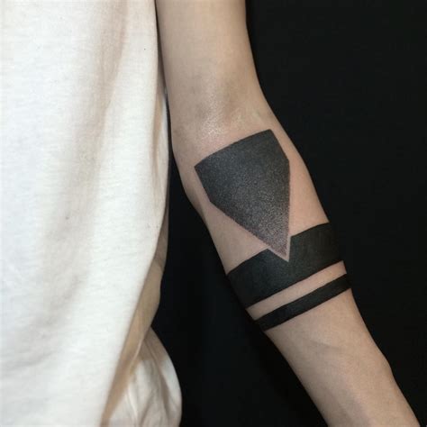 95 Significant Armband Tattoos Meanings And Designs 2019