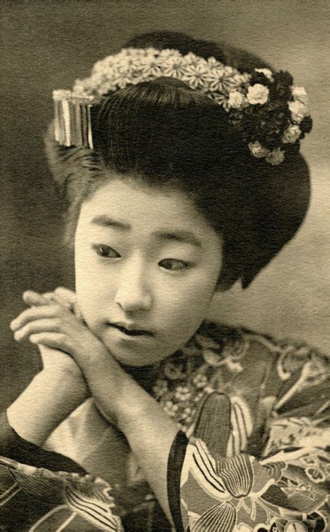 526c7abec1c18 A Grouped Image For Pinterest Japanese Vintage Art Vintage Japanese Geisha