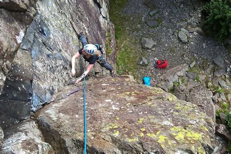 Lake District Level 2 Climbing Classic Rock Routes Lake Ism