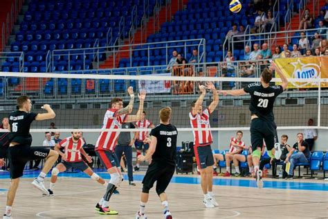 My akurat wiemy, jaki mecz siatkówki dziś powinien cieszyć się największym zainteresowaniem. Mecz siatkówki Radom vs. Rzeszów w Lublinie [ZDJĘCIA ...