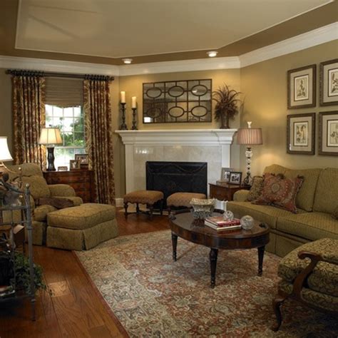 Amazing Ways To Decorate A Romantic Traditional Living