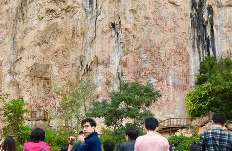 Zuojiang Huashan Rock Art Cultural Landscape In Guangxi Cn