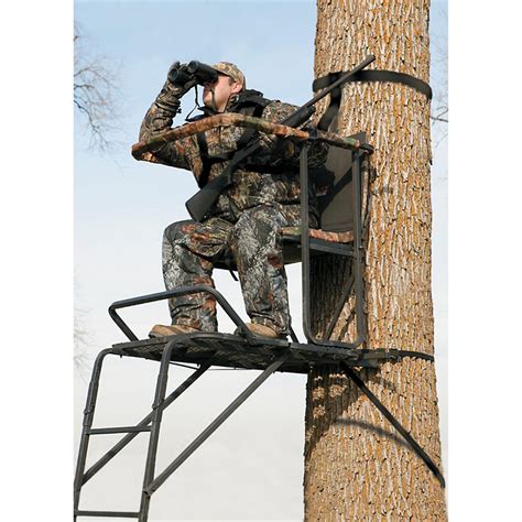 23.5″ wide x 29″ deep; Big Game Luxury Box® 16 ft. Deluxe Ladder Stand with ...