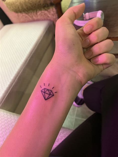 A Diamond Wrist Tattoo I Got Yesterday Dainty Tattoos Wrist Tattoos