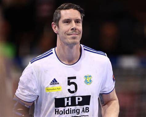 Glücklich Dass Ich Weiter Handball Spielen Kann Kim Andersson Bleibt Stammverein Auch Mit