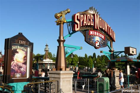Space Mountain Mission 2 — Dlp Guide Disneyland Paris Guidebook
