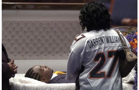 32 Tragic Photos Of Open Casket Funerals For Black Celebrities Black