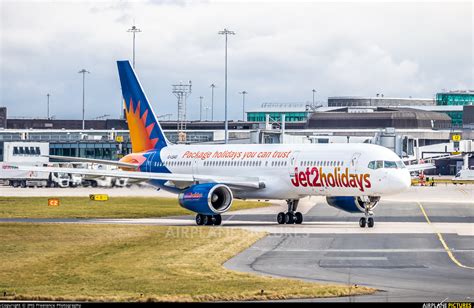 Check on jet2 flight status and make your reservations with expedia. G-LSAD - Jet2 Boeing 757-200 at Manchester | Photo ID ...