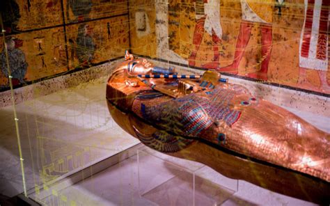 Nella Tomba Di Tutankhamon In Belgio Sky Arte Sky