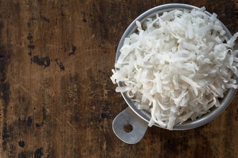 Flaked Or Shredded Coconut Which One Is Best For Your Recipe