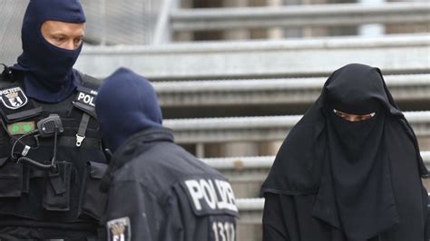German Police Betrayed By Justice System Union Chief On ‘sharia
