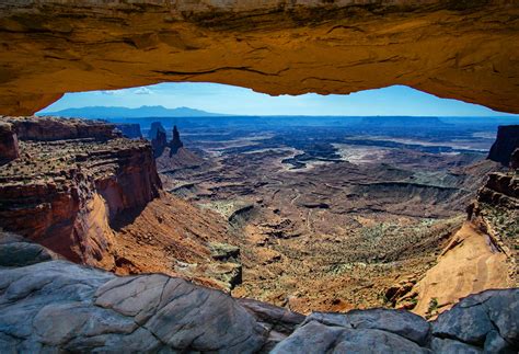 Looking Through The Eye Of The Island In The Sky Canyonlands National