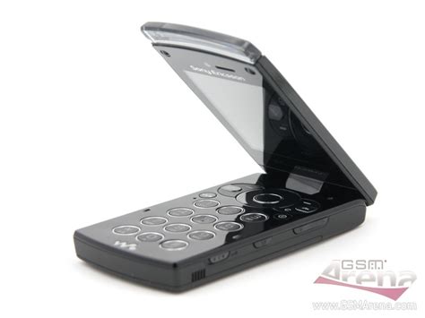 Sony Ericsson W980 Pictures Official Photos
