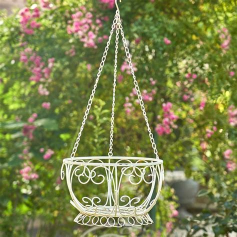 Iron Hanging Basket Planter In Antique White