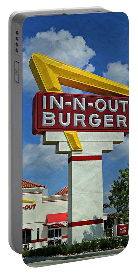 Classic Cali Burger 11 Portable Battery Charger For Sale By Stephen