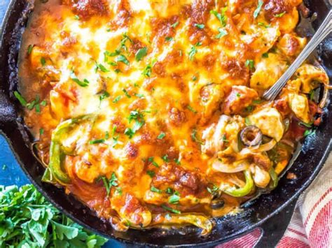 This is also a great meal prep dinner. Keto Buffalo Chicken Casserole - Keto Weeks