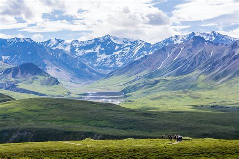 Best 11 Stargazing Locations In Alaska To Camp Near Cruise America