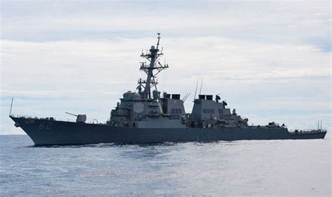Mccain, uss lassen, uss mustin and uss. US Navy destroyer crashes with ship off coast of Japan ...
