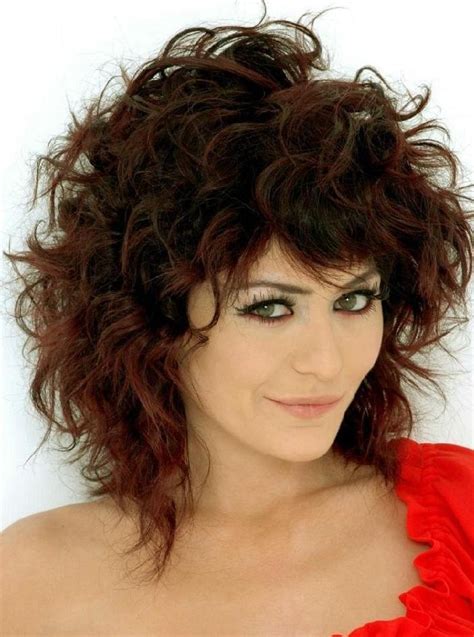 Glamorous Mid Length Curly Hairstyles For Women Haircuts Hairstyles