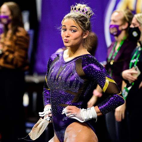Inside The Life Of Olivia Dunne The Lsu Gymnast Cashing In Big On Nil