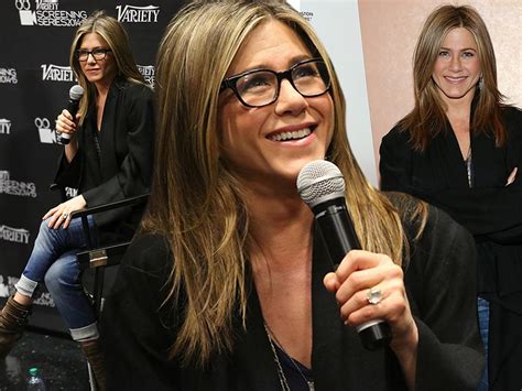 Watch Access Hollywood Interview Jennifer Aniston Stuns In Topless