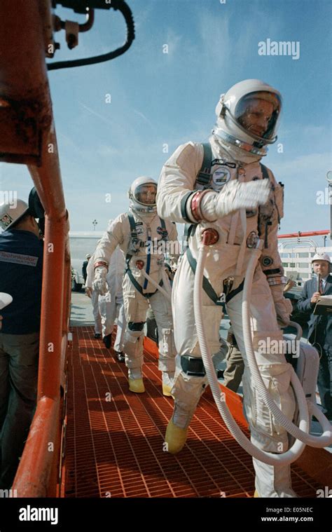 Project Gemini Space Suit Hi Res Stock Photography And Images Alamy
