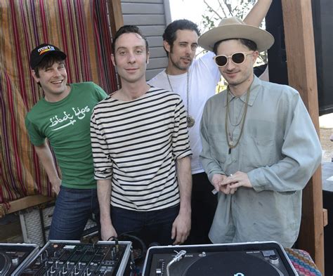 Black Lips Album Review ‘underneath The Rainbow The Washington Post