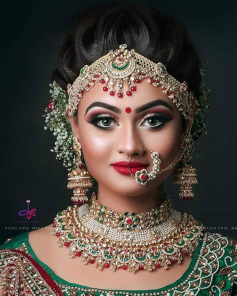 bride model at mumbai seminar and workshop mumbai makeup indian wedding makeup indian wedding